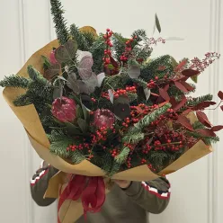 Букет квітів «Frosted Woodland»