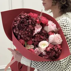 Букет квітів «Deep Romance»