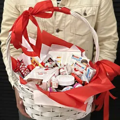 Подарункова корзина «Малюк»