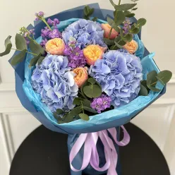 Букет квітів «Merci»