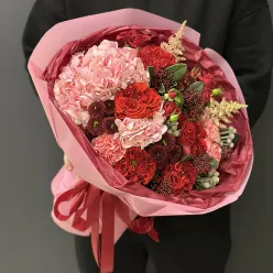 Авторський букет квітів «Rose's Romance»