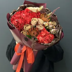 Авторський букет квітів «Madison»