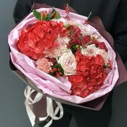 Авторський букет квітів «Flame of Love»