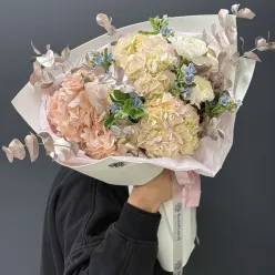 Букет квітів «Fleur»