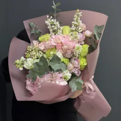 Букет квітів «Spring Melody»