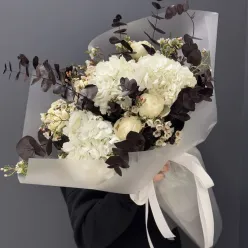 Букет квітів «Luxe»