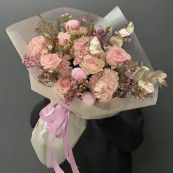 Букет квітів «Lavish»