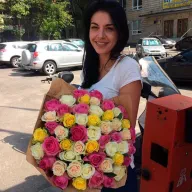 101 роза мікс 7