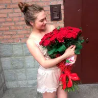 101 червона троянда Grand Prix 60 см