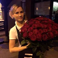 101 червона троянда Grand Prix 60 см