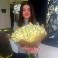 101 біла троянда Avalanche 60 см