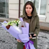 19 рожевих еустом