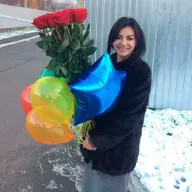 17 червоних голландських троянд