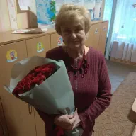 33 червоних троянд 50 см