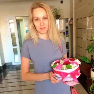 Кругла коробка з квітами | розмір М