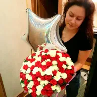 101 троянда мікс червоно-біла 50 см