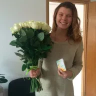 29 білих троянд Avalanche 60 см