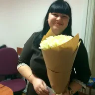 19 білих троянд Avalanche 60 см