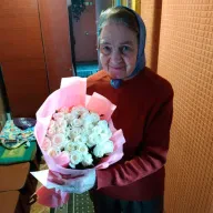 33 білих троянд 50 см