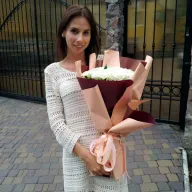 33 білих троянд 60 см