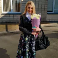 15 білих троянд 60 см