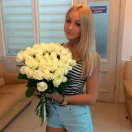 51 белая роза 50 см