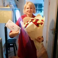 51 троянда мікс червоно-біла 50 см