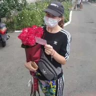 15 еквадорських троянд Ігуазу 80-90 см