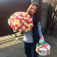 101 троянда мікс «біло-рожева»