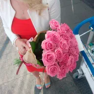 31 рожева троянда Candy Avalanche 60 см