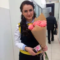 11 рожевих троянд Akva 60 см