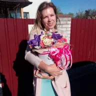 Квіти в шляпній коробці «Джулія»