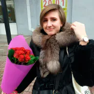 11 червоних троянд 50 см