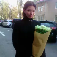 11 білих троянд Avalanche 60 см